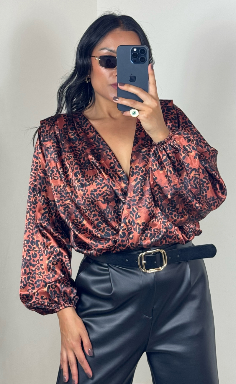 Blusa Saten - Animal Print