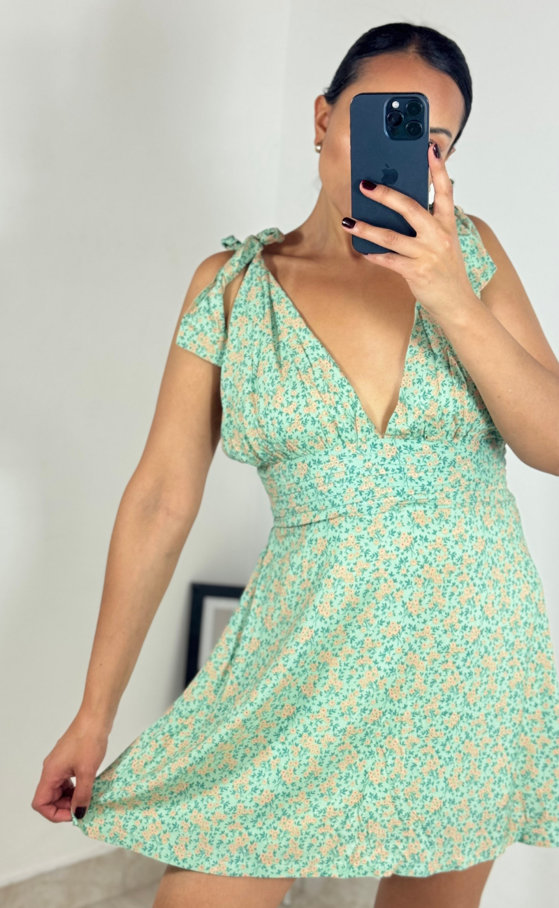 Vestido Verde Mini Print Flores Chalis