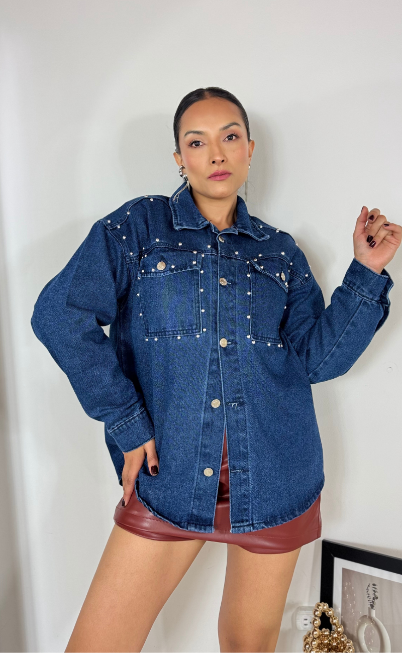 Chaqueta clásica en denim rígido-Taches