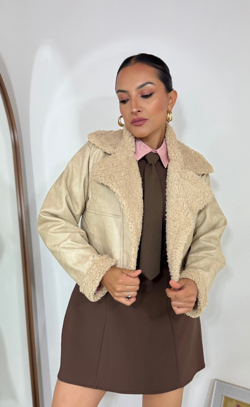 Chaqueta cuerotex afelpada- Camel