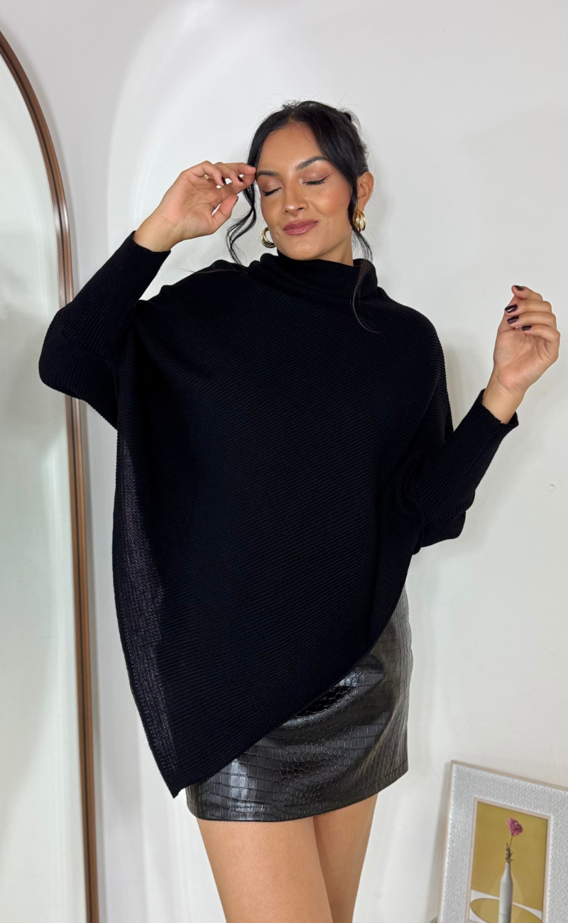 Saco Tipo Ruana con Mangas