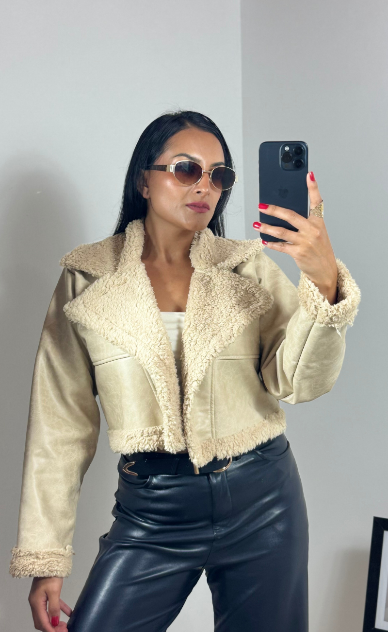 Chaqueta cuerotex afelpada- Camel