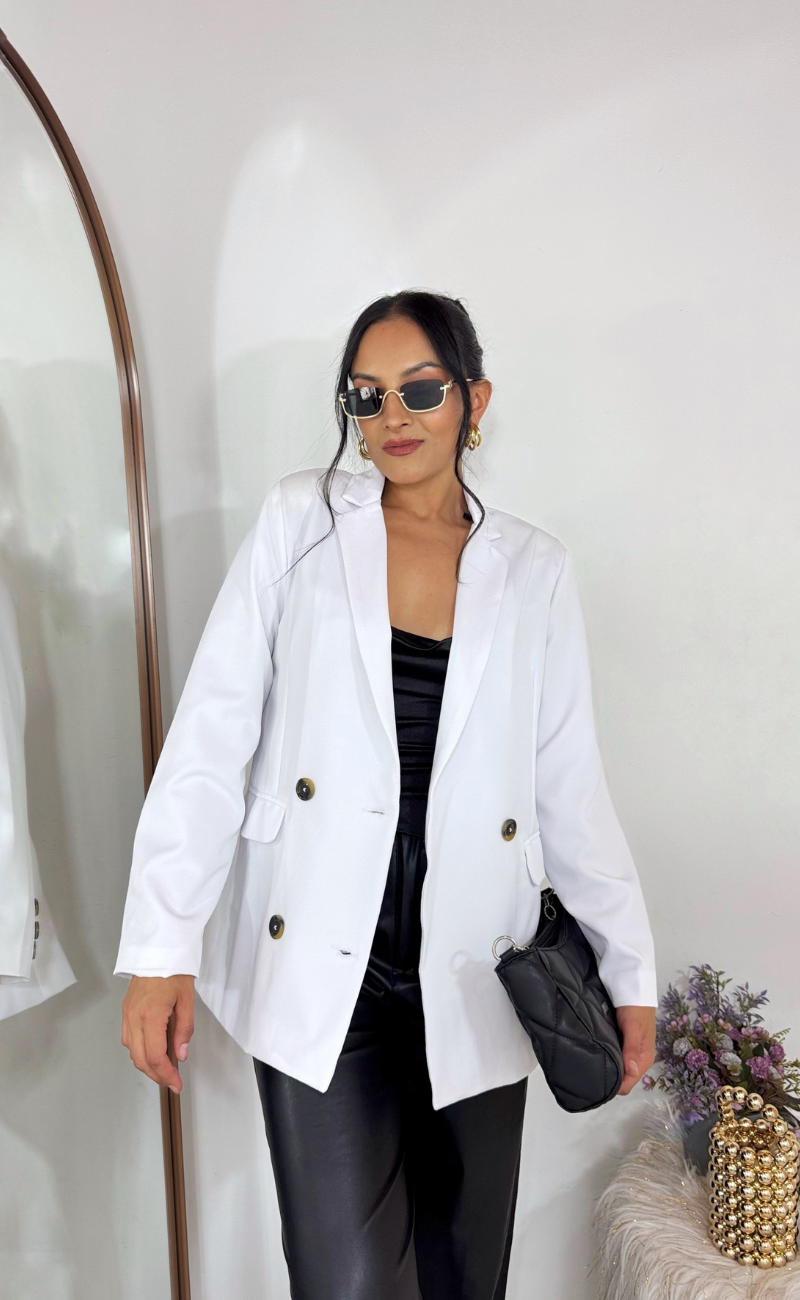Blazer Largo con Botonería – Talla Única