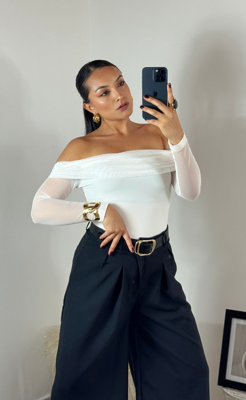 Blusa off shoulder en mesh licrado- Blanco Marfil